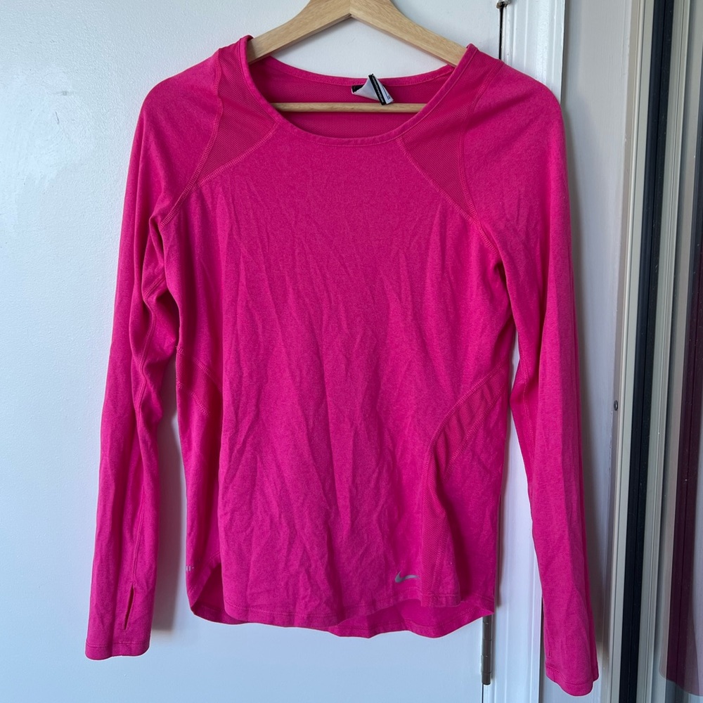 NIKE Dri-fit long sleeve workout too